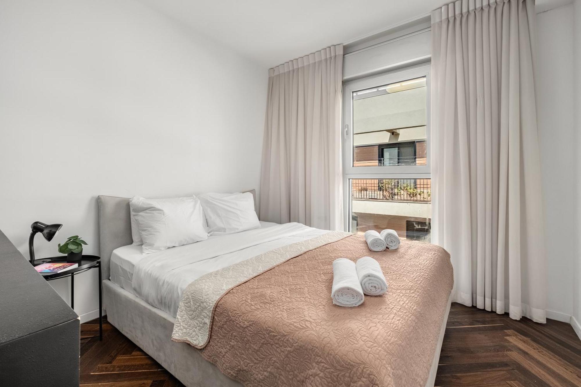 Penthouse 3Br + Roof Top + Parking - On The Beach Haifa Eksteriør billede